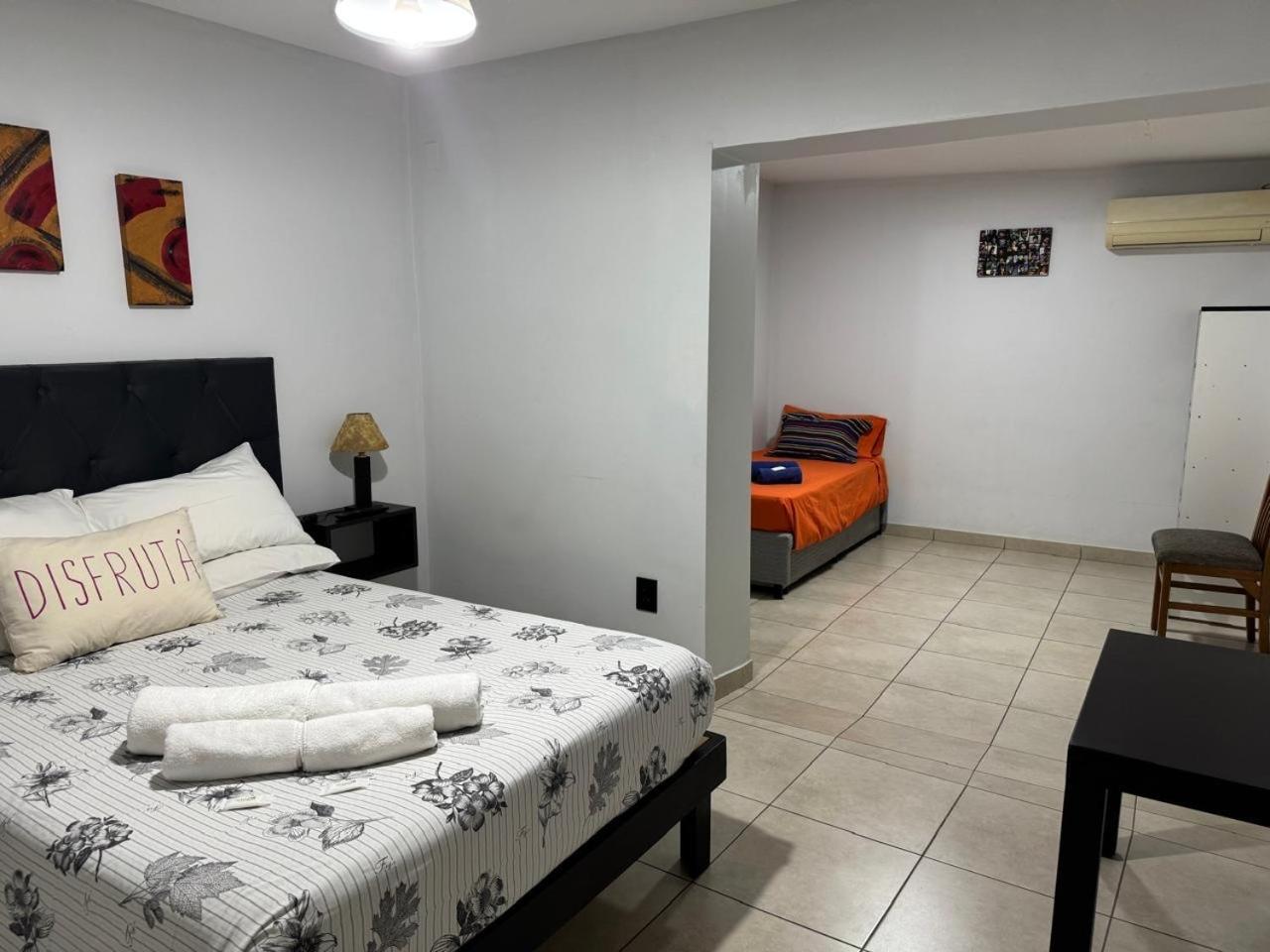 Сasa de vacaciones Casa Amplia Zona Semicentrica Con Cochera Mendoza